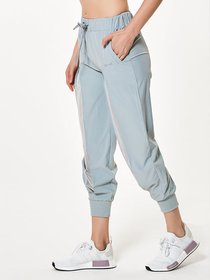Women's Loose Sports Pants - Quick-Drying & Breathable | Chic And Current