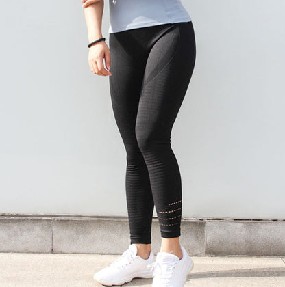 Women's Yoga Fitness Pants - High-Waist, Elastic, Peach Hip Design
