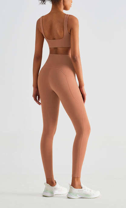 High Waisted Yoga Pants for Women - Premium Quality | Chic And Current